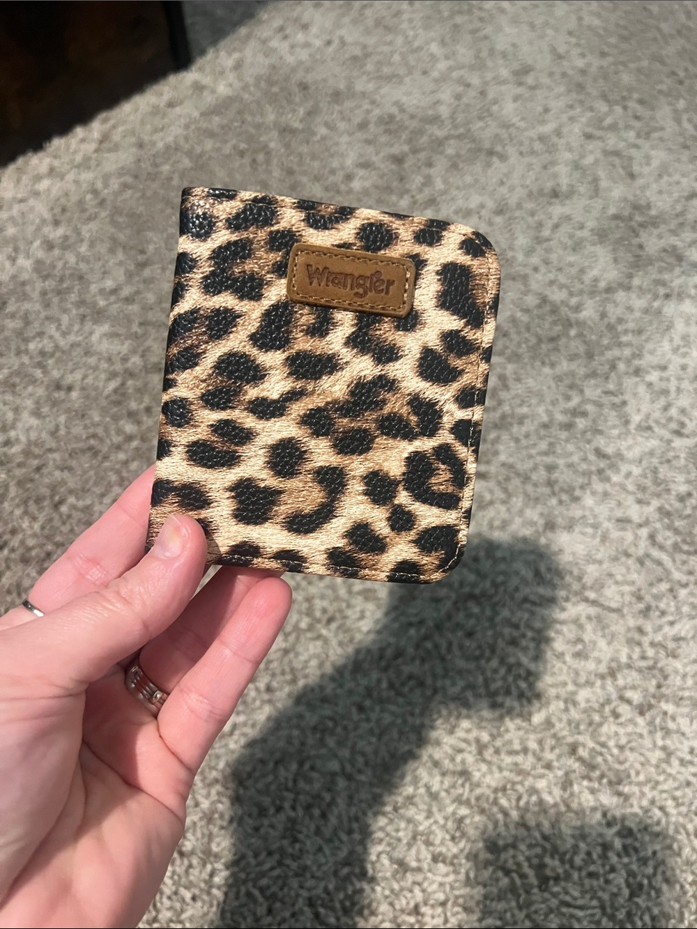 Wrangler Leopard Print Card Holder in Black and Tan